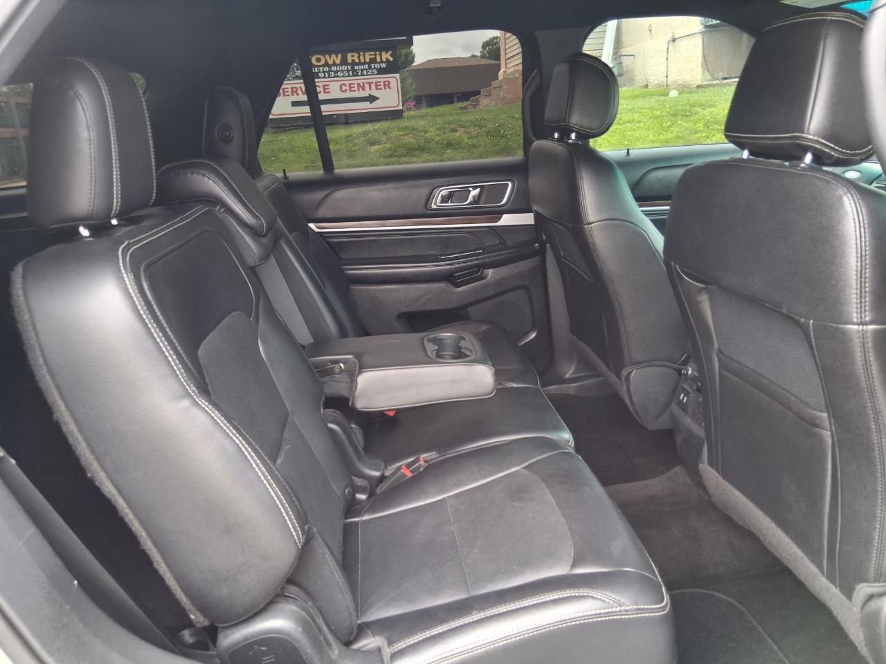 Ford Explorer Limited FWD 2016