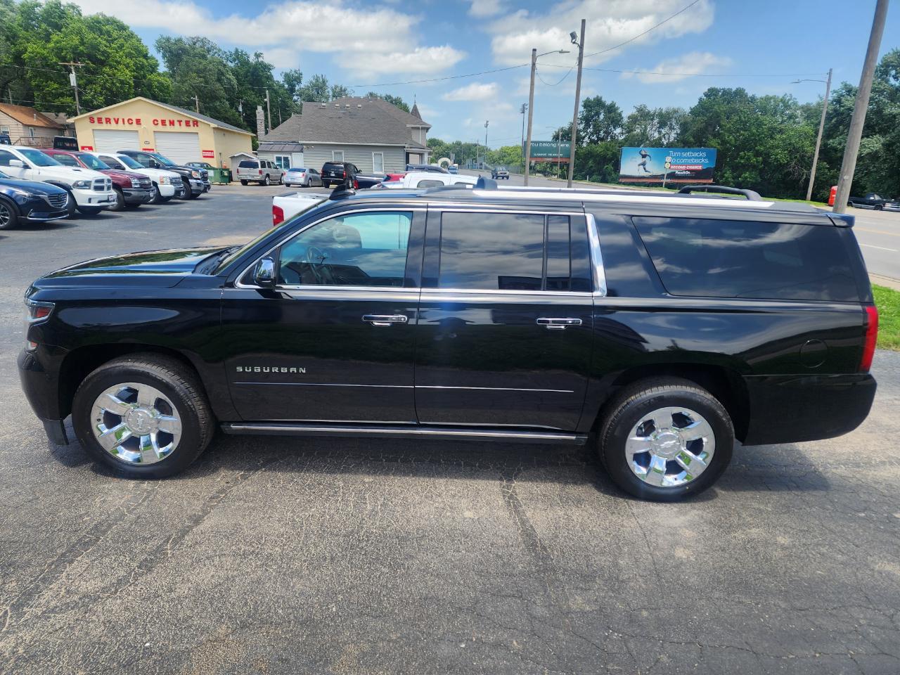 Chevrolet Suburban Premier 4WD 2017
