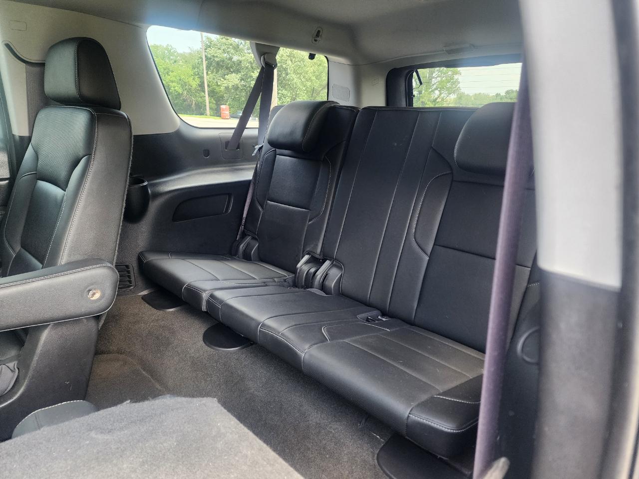 Chevrolet Suburban Premier 4WD 2017