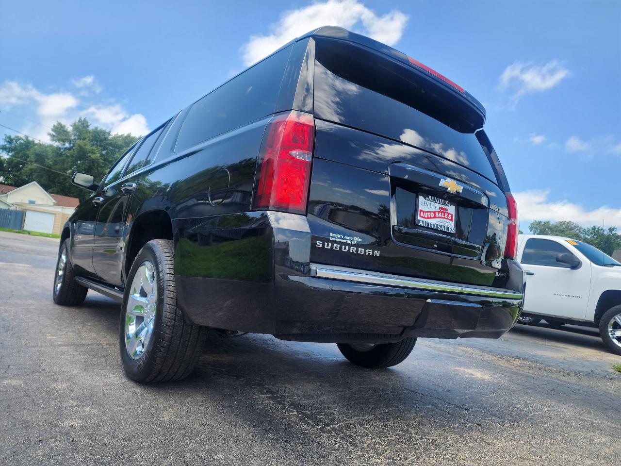 Chevrolet Suburban Premier 4WD 2017
