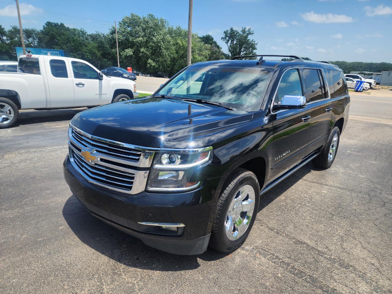 Chevrolet Suburban Premier 4WD 2017