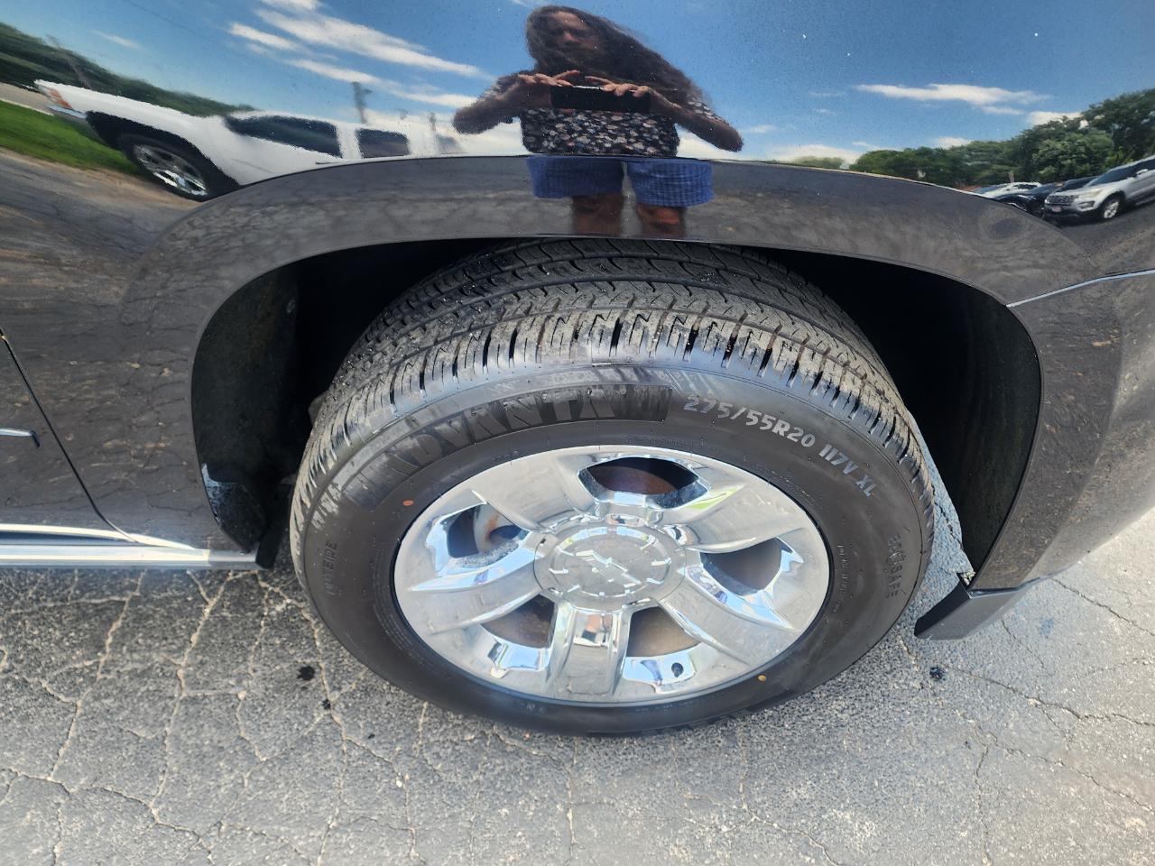 Chevrolet Suburban Premier 4WD 2017