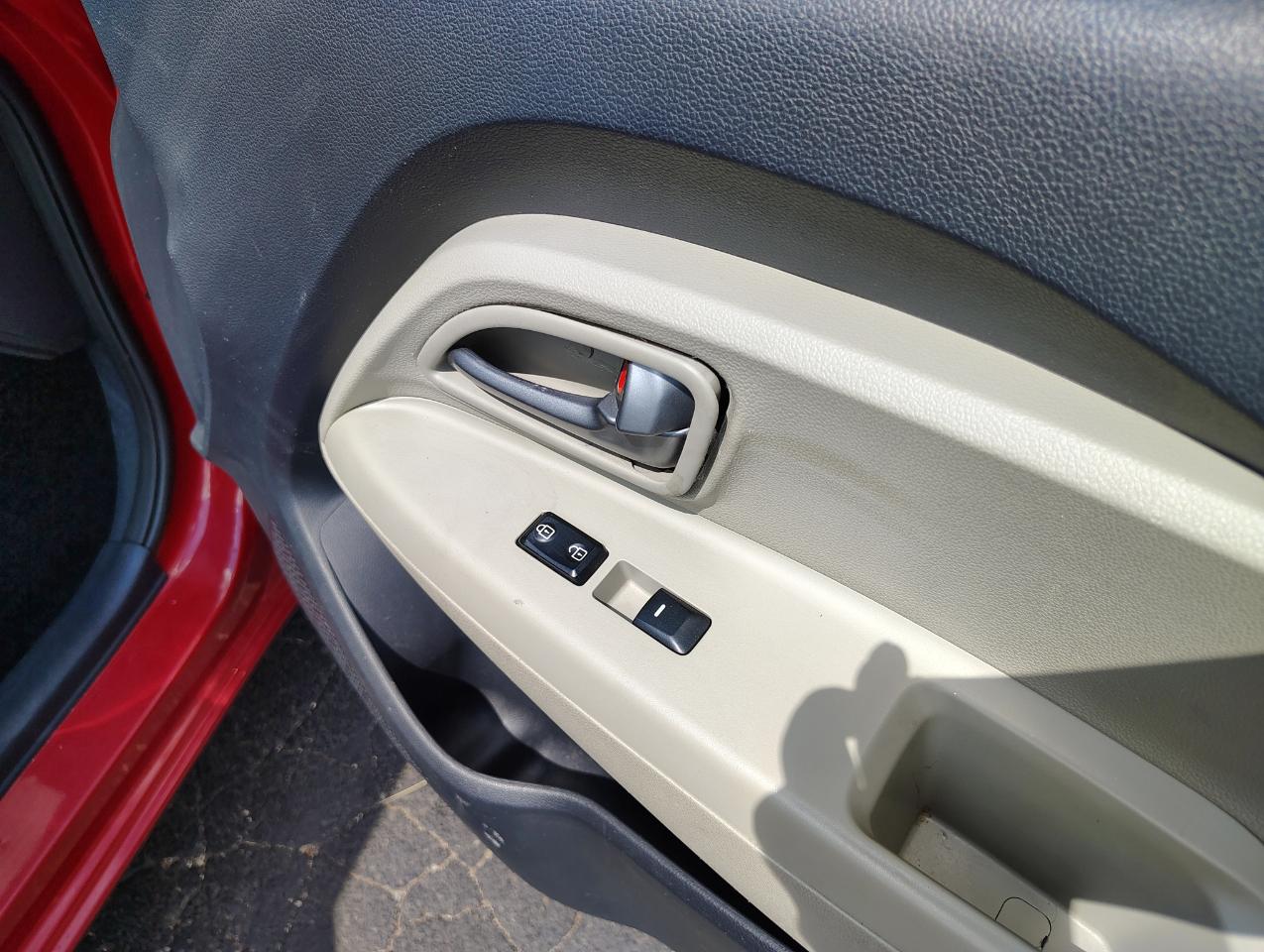 Kia Rio LX 2013