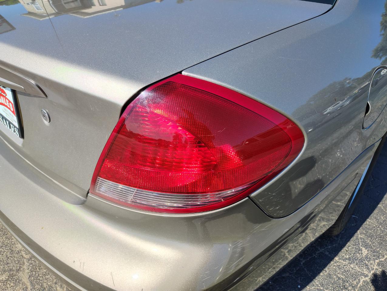 Ford Taurus SE 2004