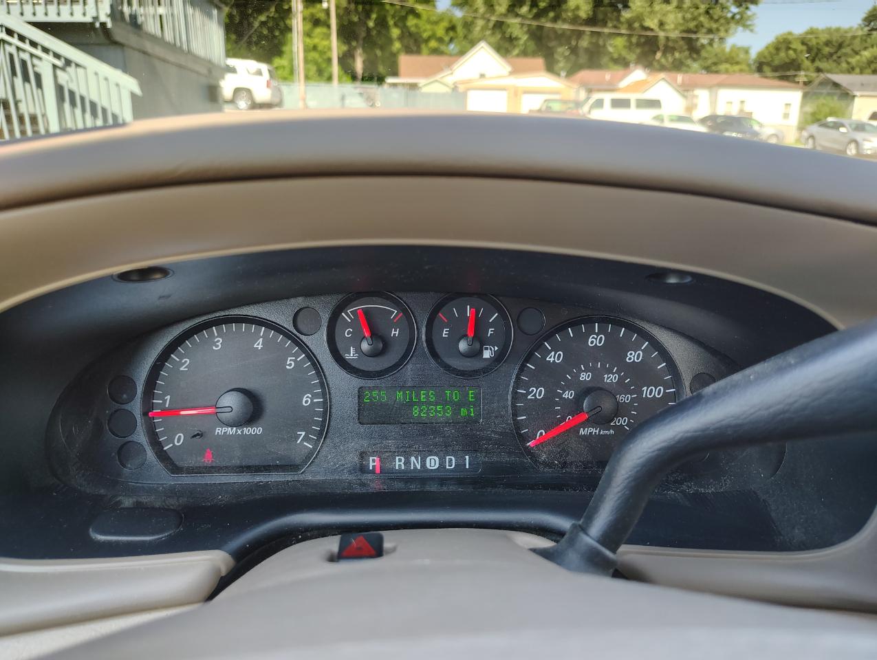 Ford Taurus SE 2004