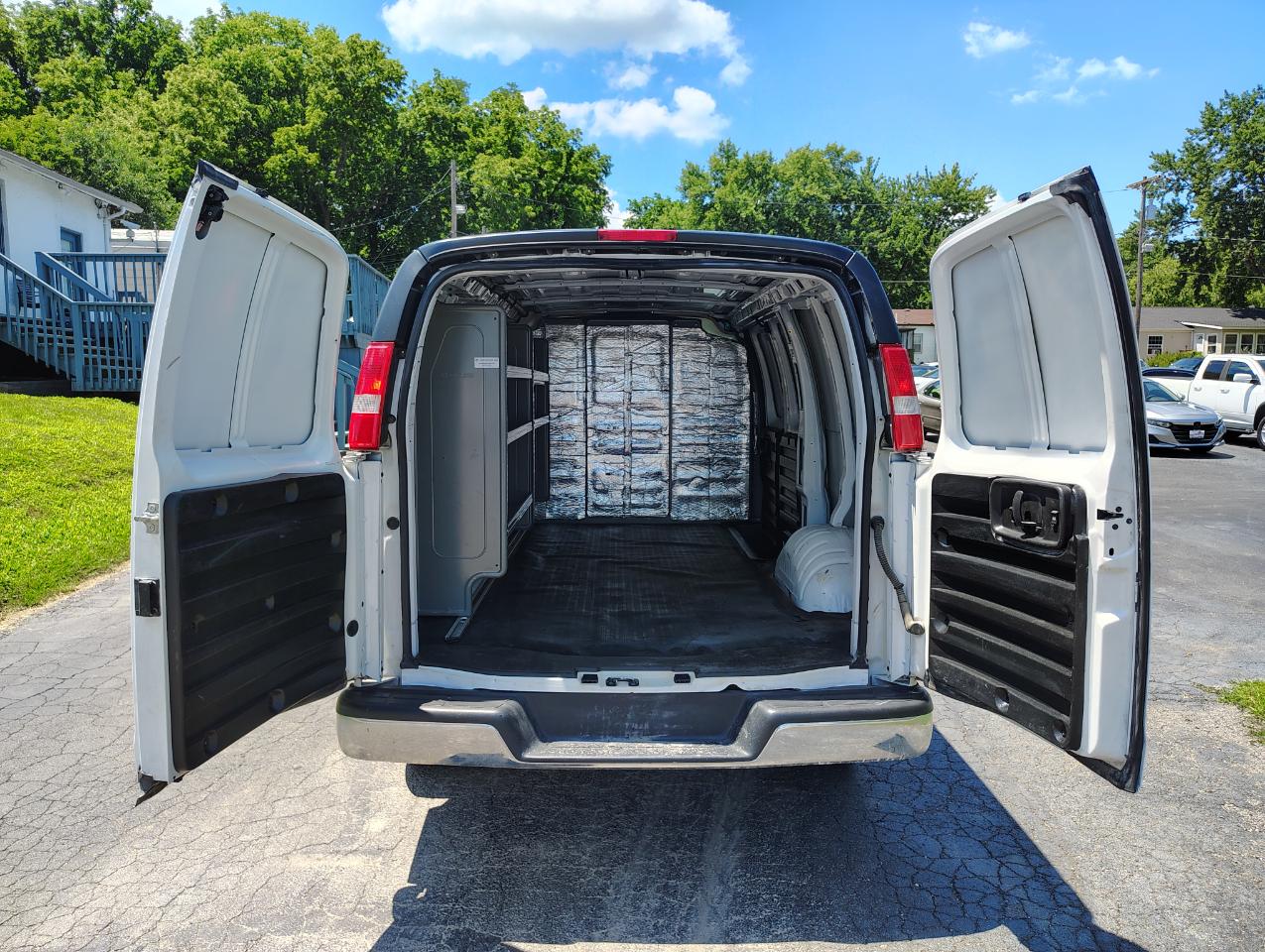 GMC Savana G2500 Cargo 2023