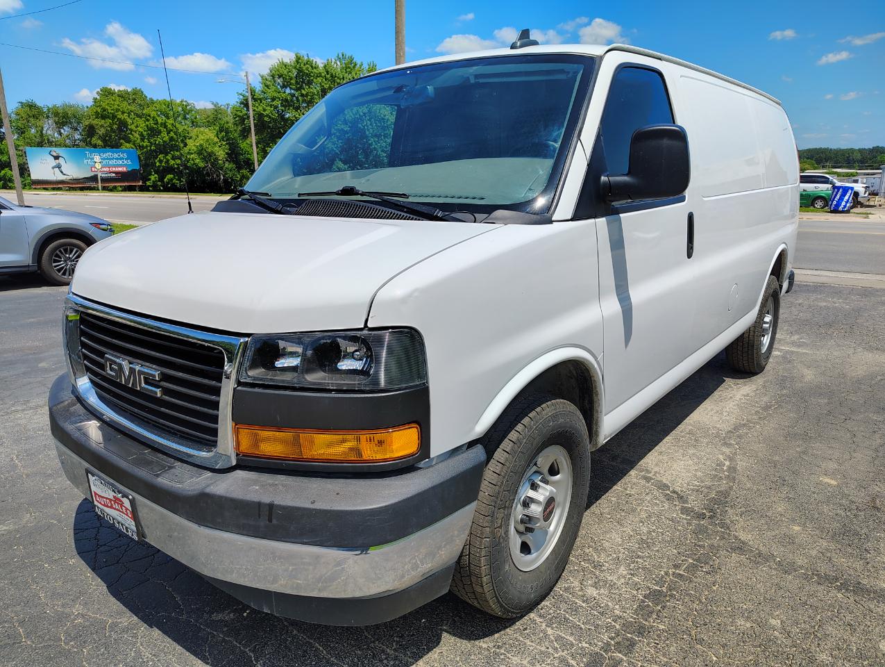 GMC Savana G2500 Cargo 2023