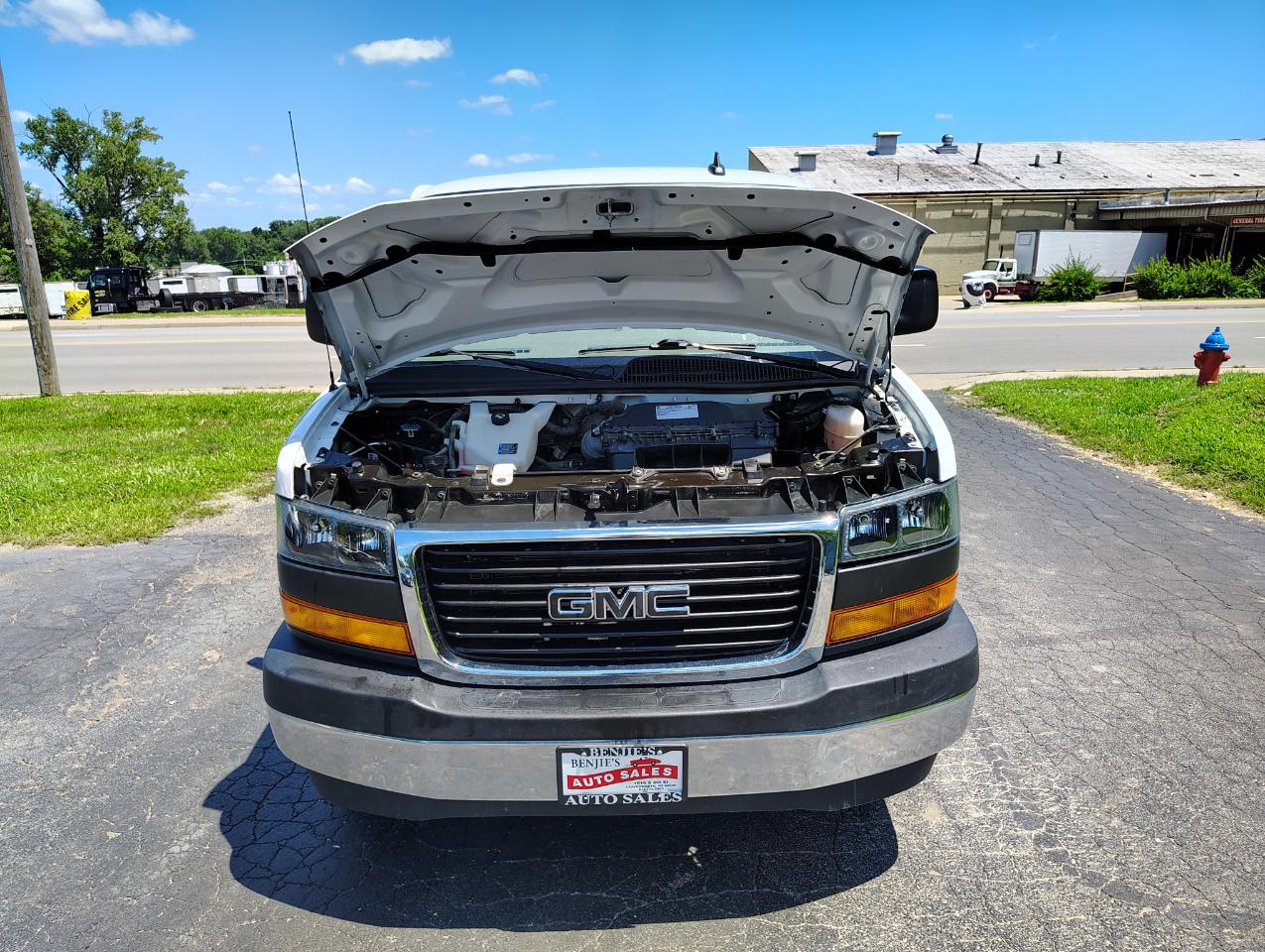 GMC Savana G2500 Cargo 2023