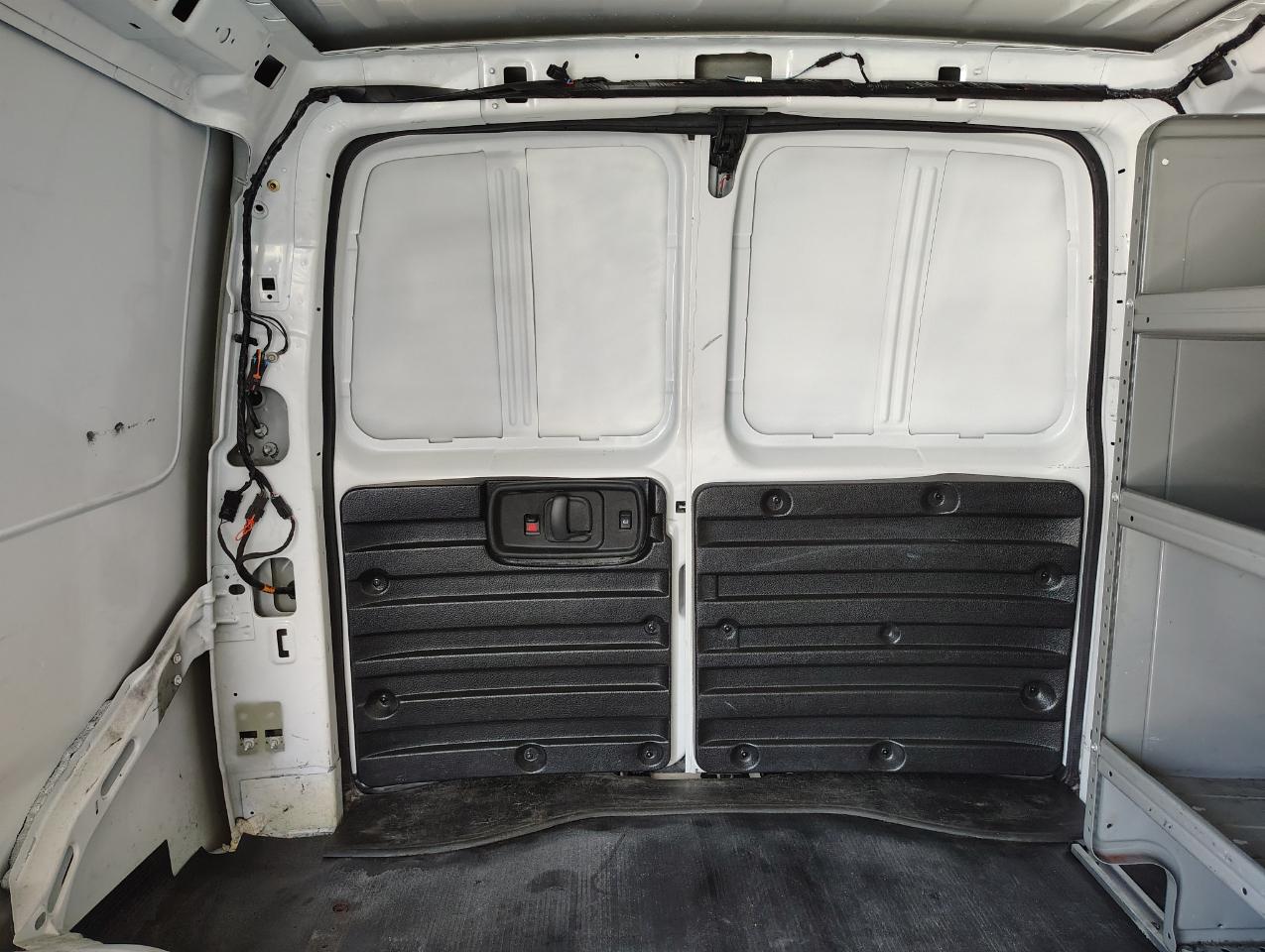 GMC Savana G2500 Cargo 2023