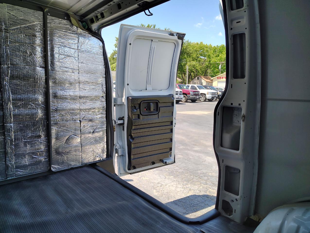 GMC Savana G2500 Cargo 2023