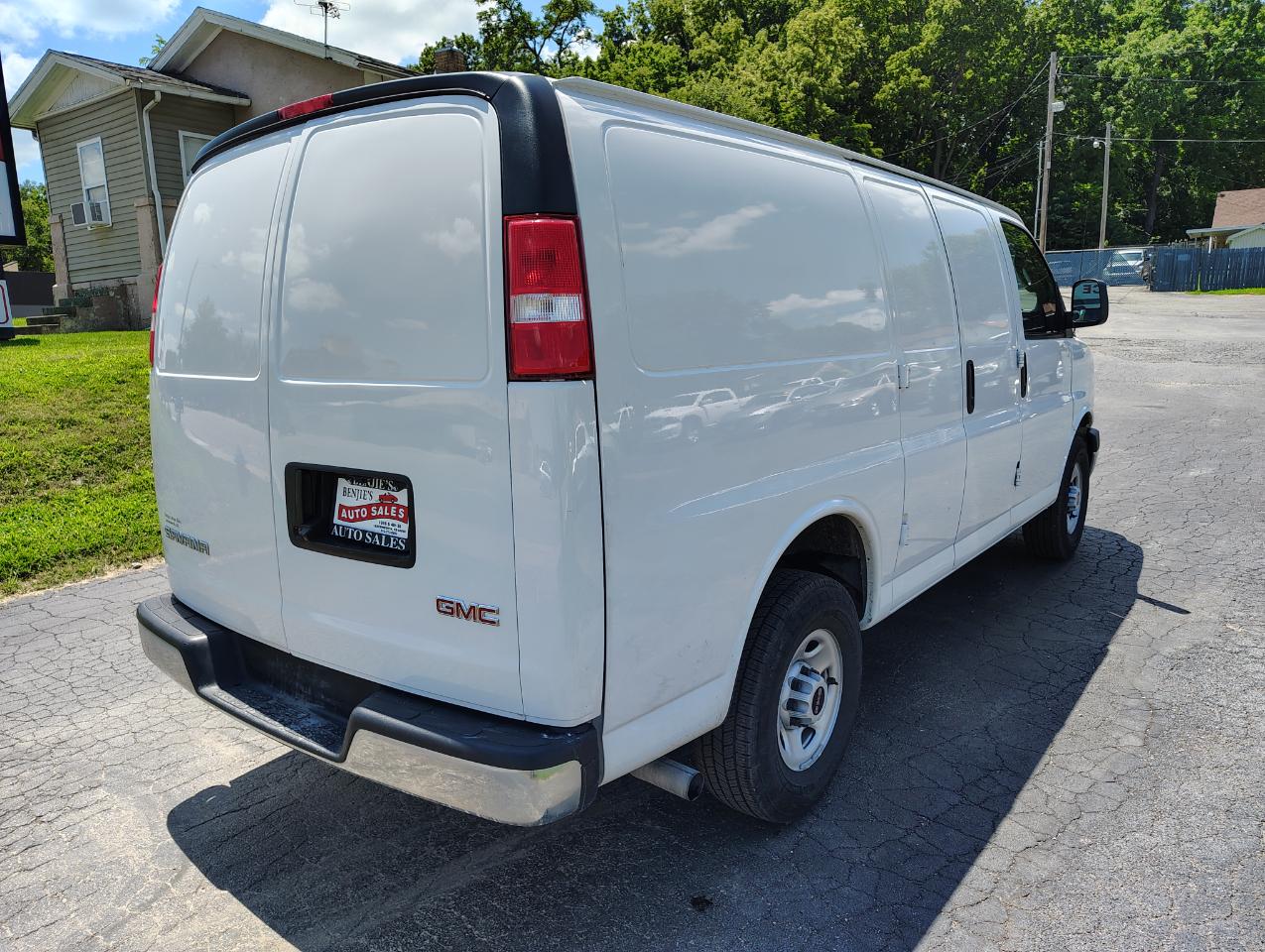GMC Savana G2500 Cargo 2023