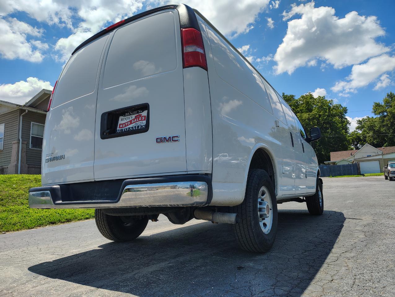 GMC Savana G2500 Cargo 2023