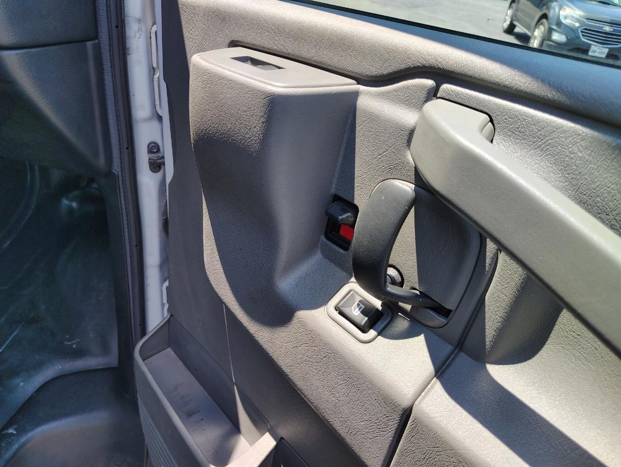 GMC Savana G2500 Cargo 2023