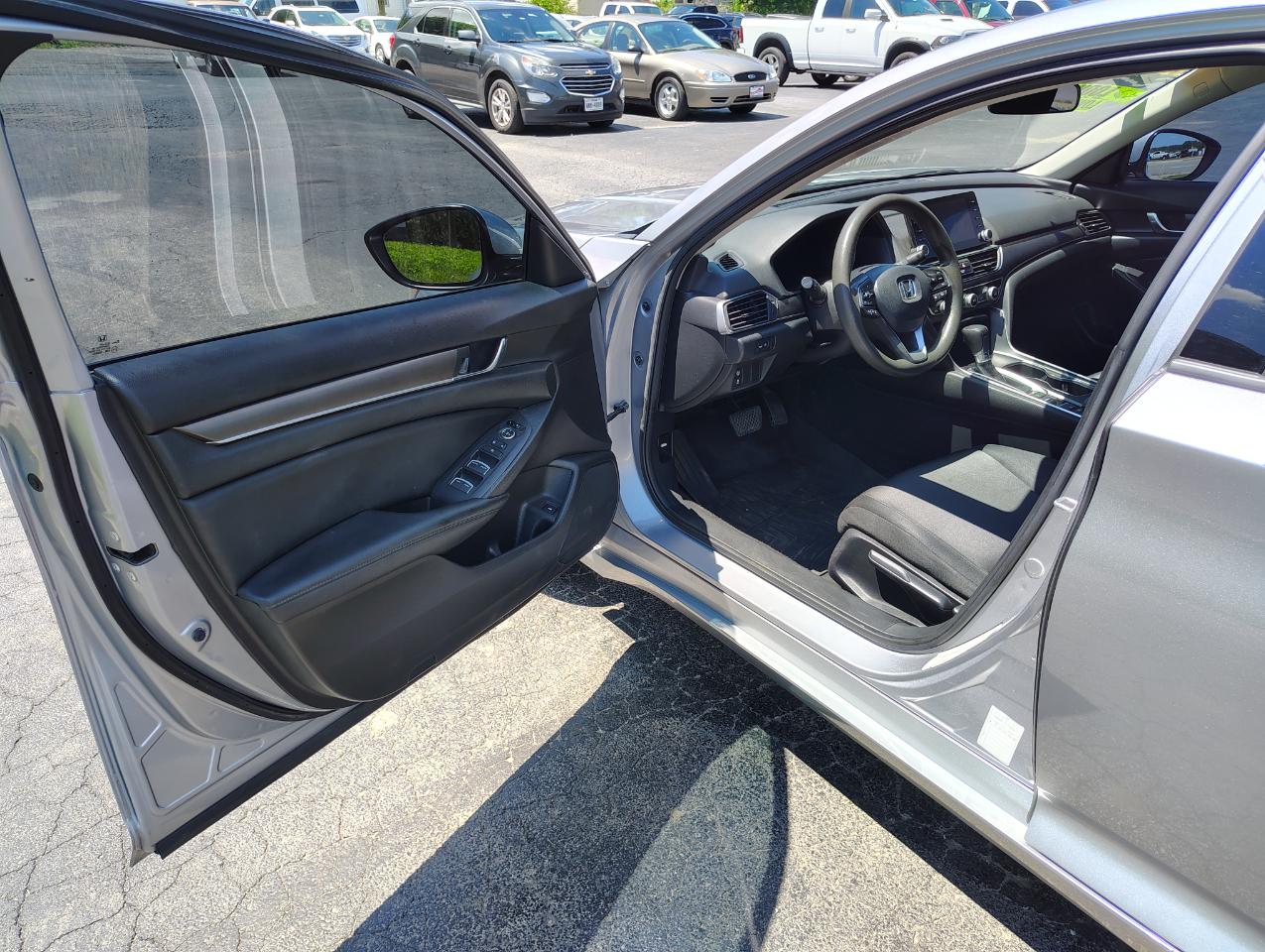 Honda Accord LX CVT 2021