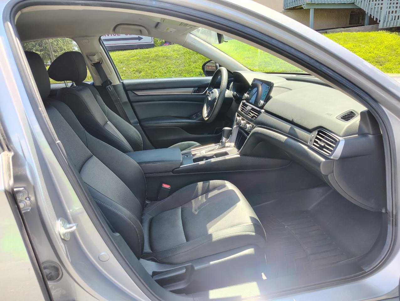 Honda Accord LX CVT 2021