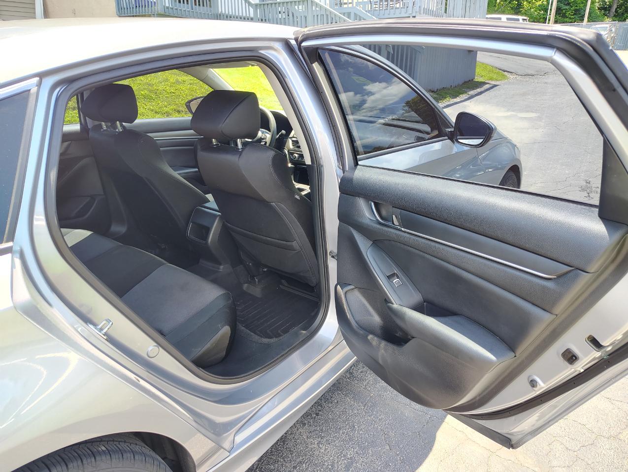 Honda Accord LX CVT 2021