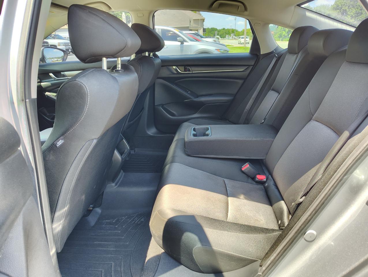 Honda Accord LX CVT 2021