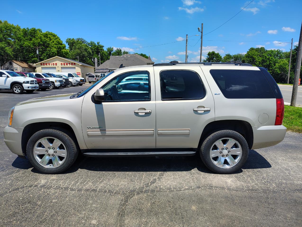 GMC Yukon SLT 4WD 2014