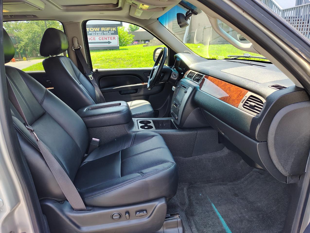 GMC Yukon SLT 4WD 2014