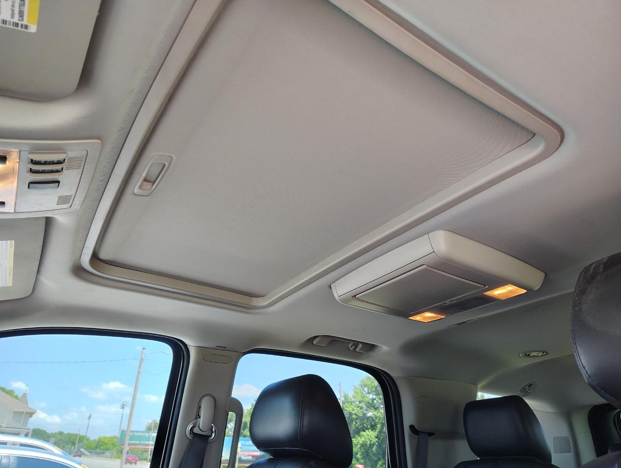 GMC Yukon SLT 4WD 2014