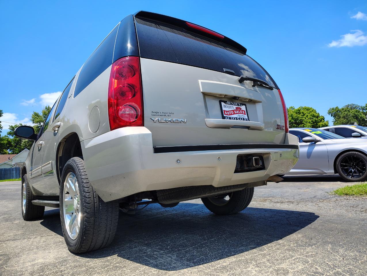 GMC Yukon SLT 4WD 2014