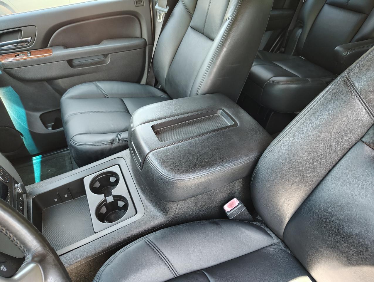 GMC Yukon SLT 4WD 2014