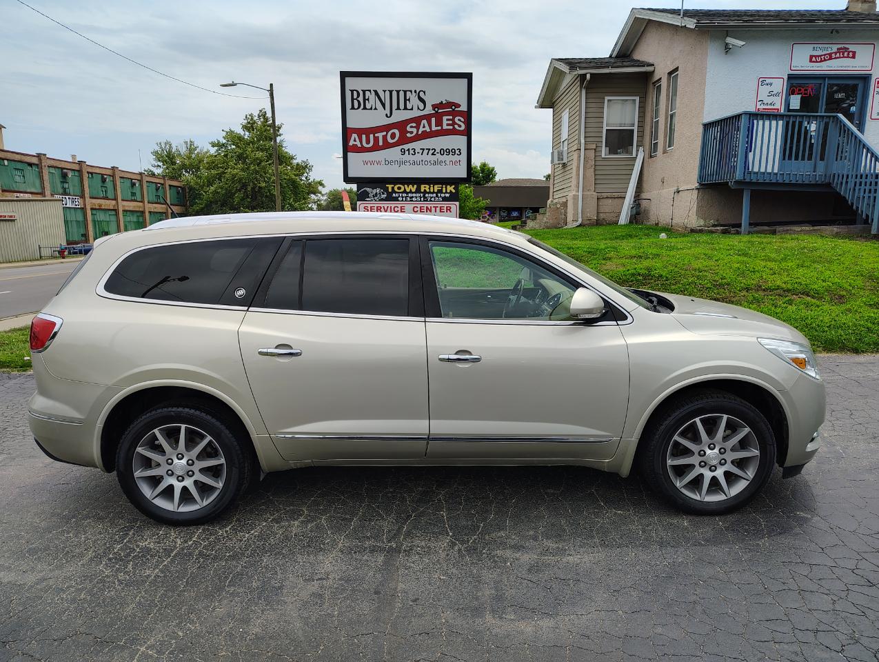 Buick Enclave Leather FWD 2017