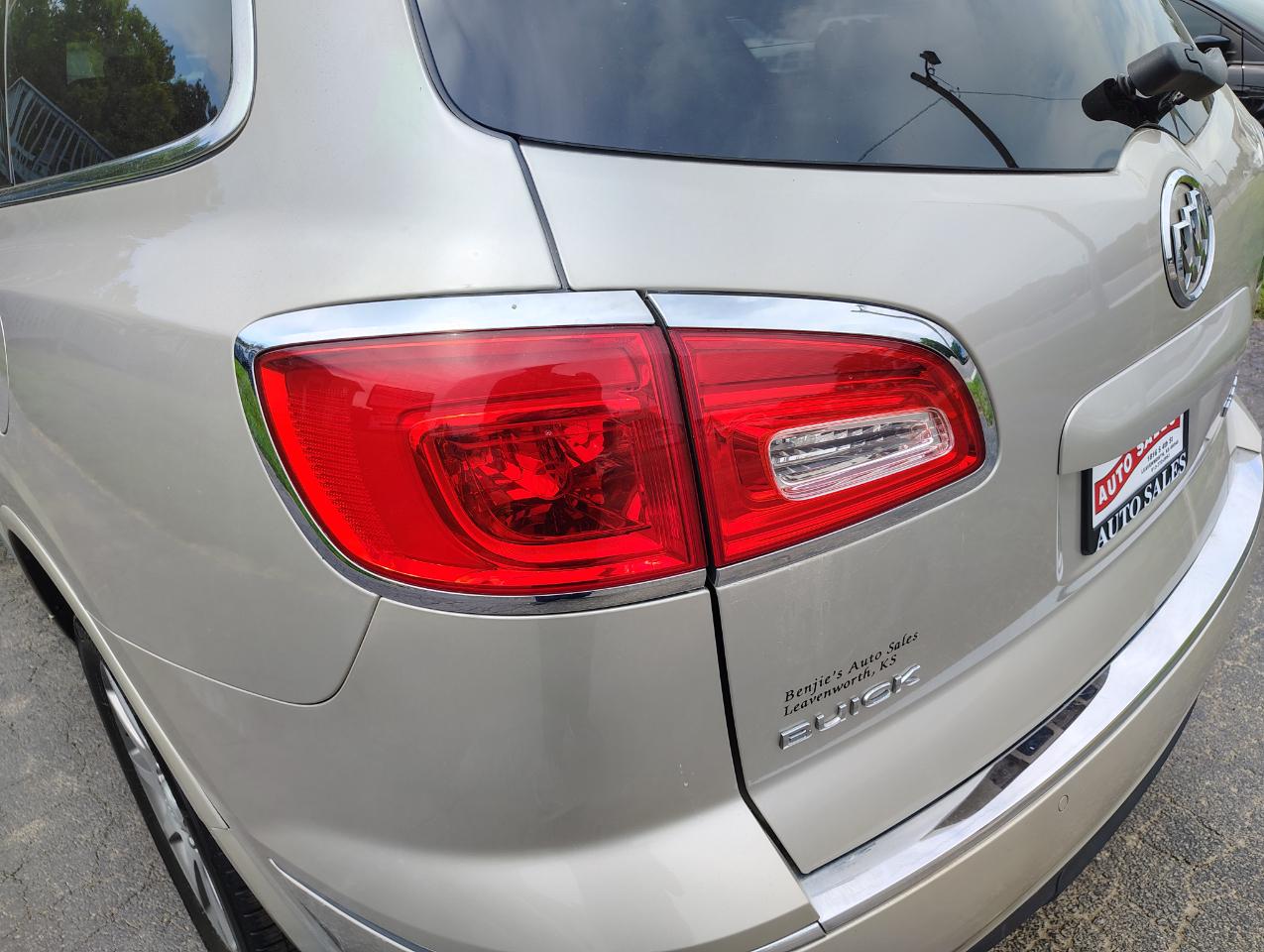 Buick Enclave Leather FWD 2017
