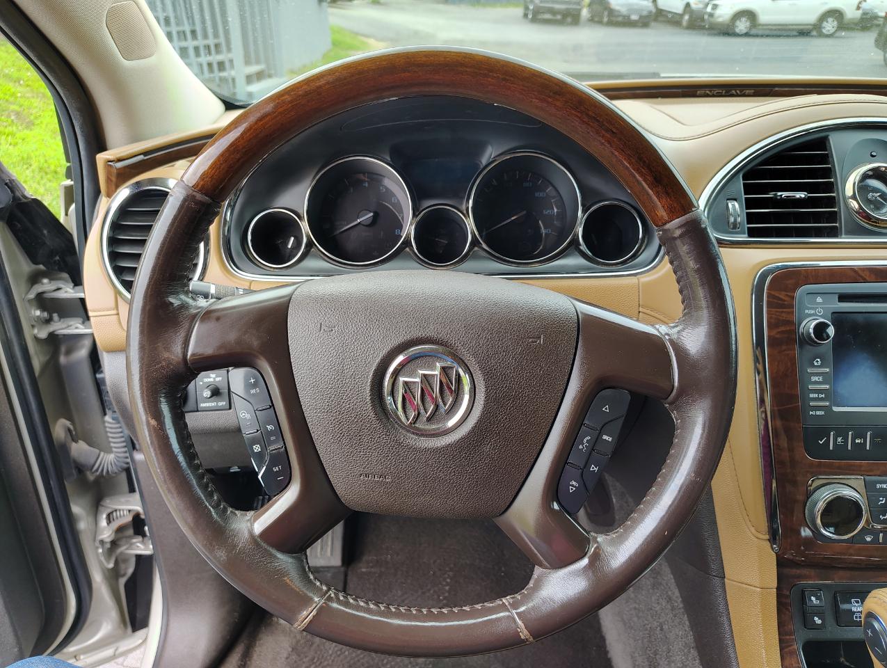 Buick Enclave Leather FWD 2017