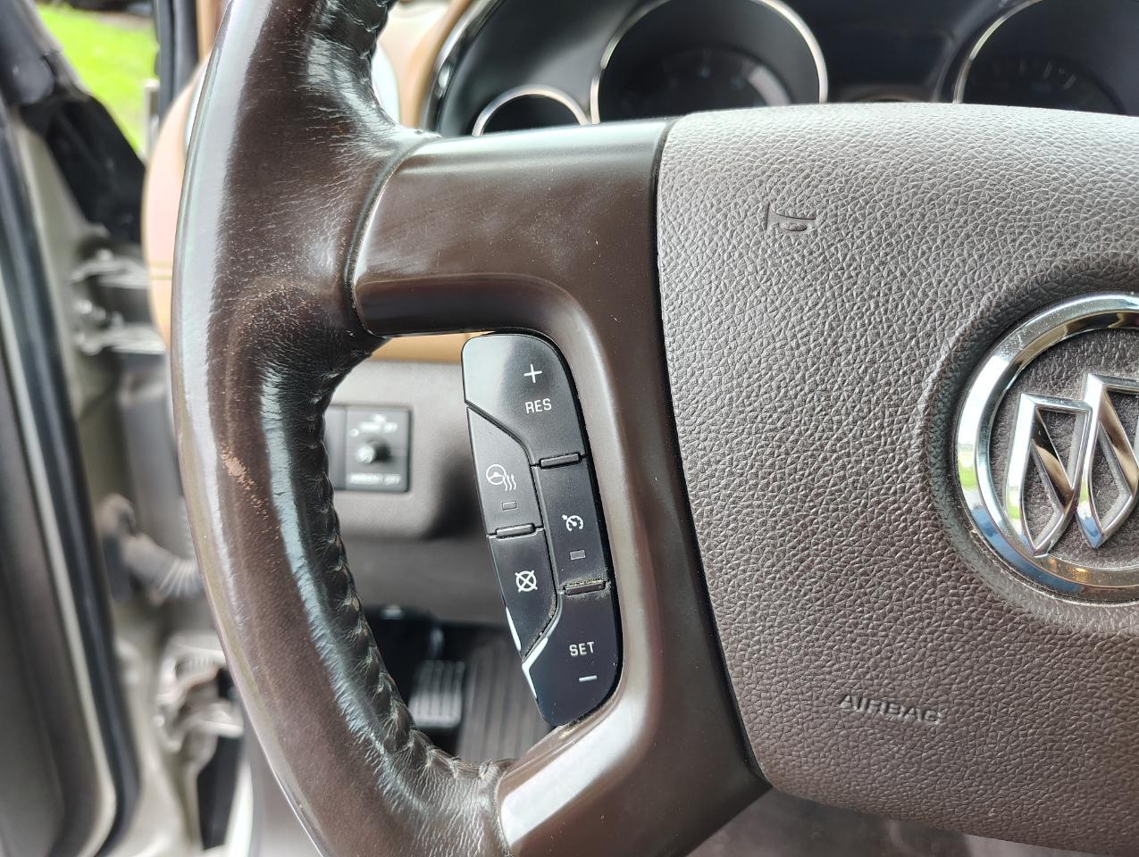 Buick Enclave Leather FWD 2017