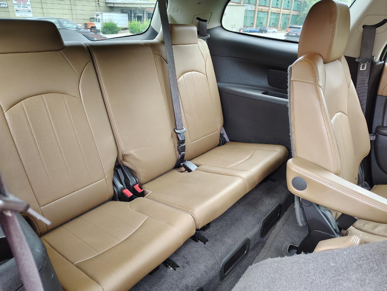 Buick Enclave Leather FWD 2017
