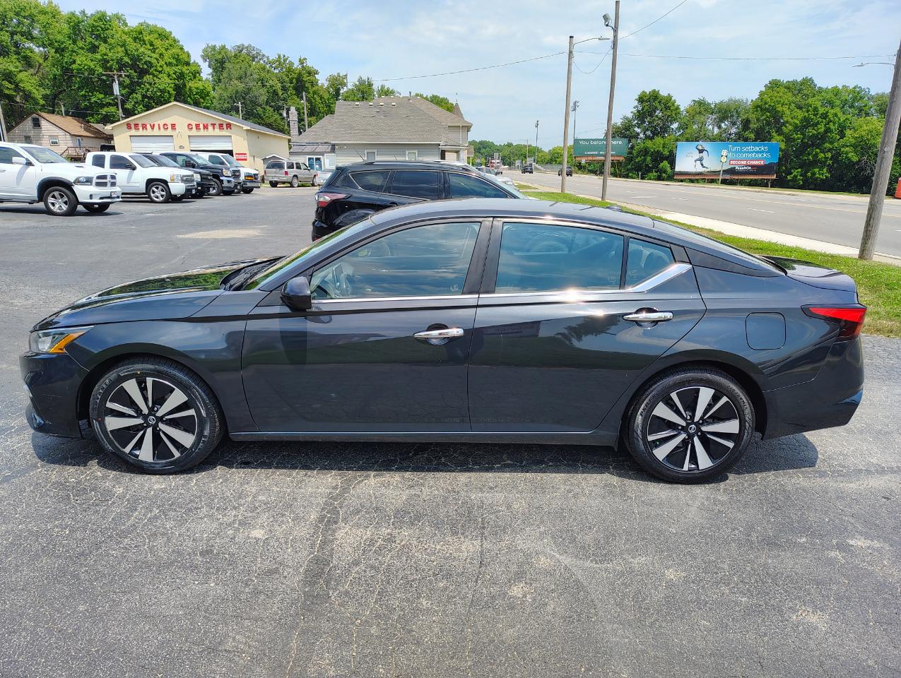 Nissan Altima 2.5 SV 2022