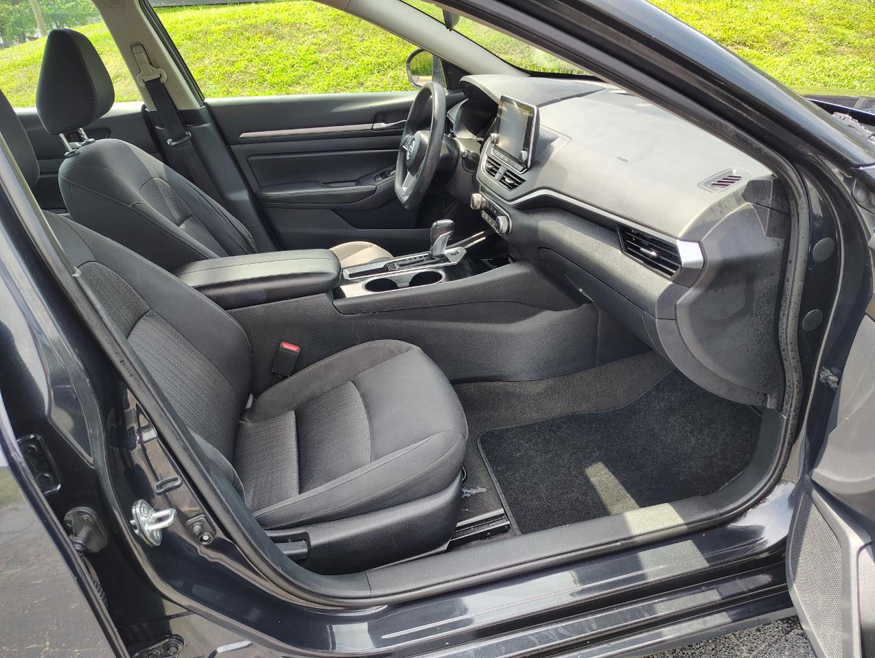 Nissan Altima 2.5 SV 2022