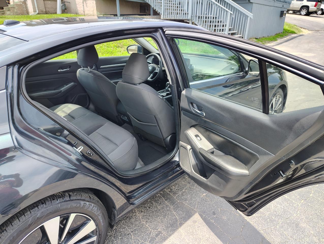 Nissan Altima 2.5 SV 2022