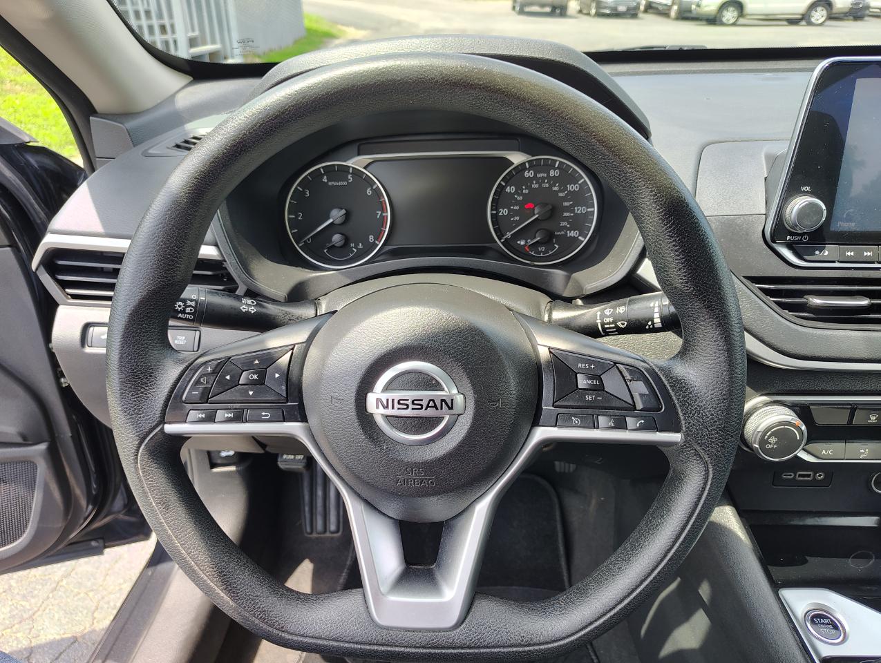 Nissan Altima 2.5 SV 2022