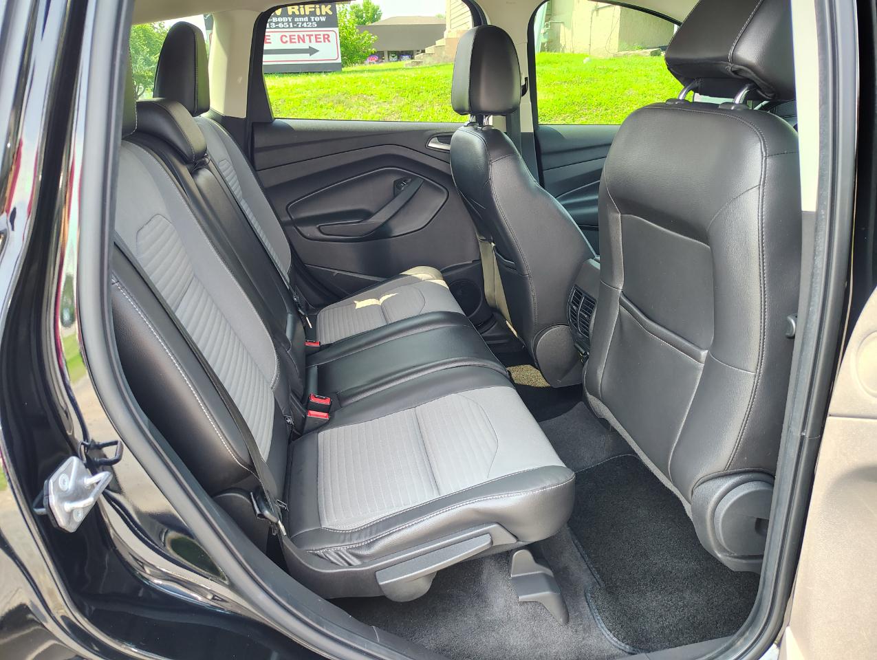 Ford Escape SE FWD 2017