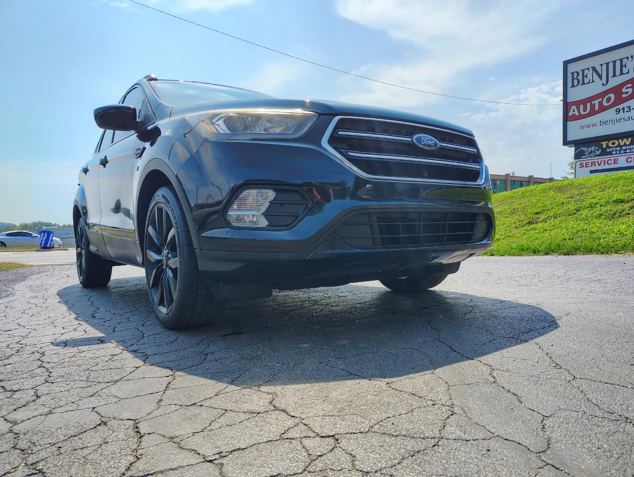 Ford Escape SE FWD 2017