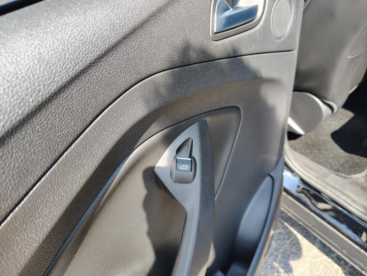 Ford Escape SE FWD 2017
