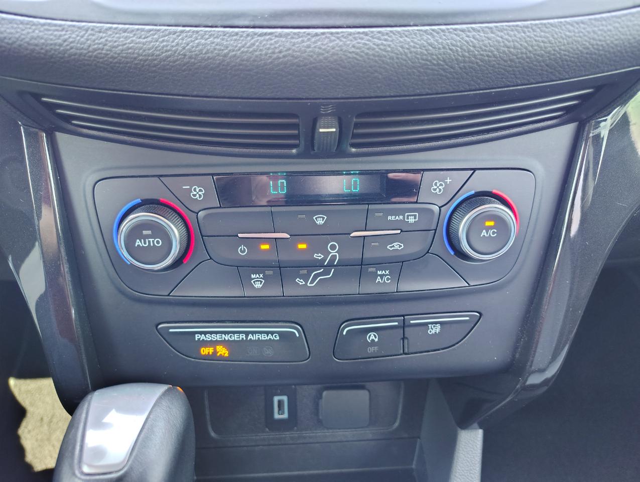 Ford Escape SE FWD 2017