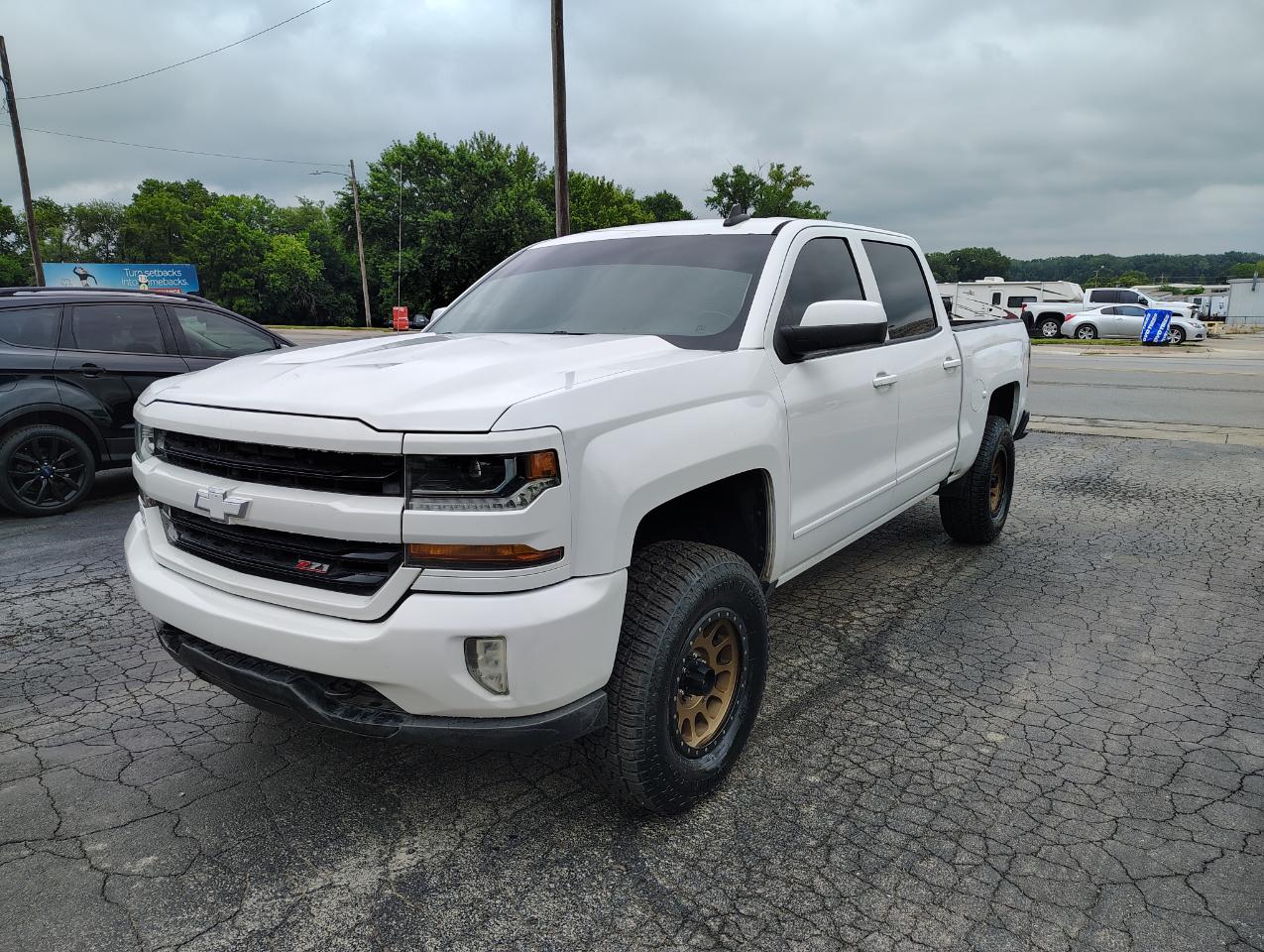 Chevrolet Silverado 1500 LT Crew Cab 4WD 2018