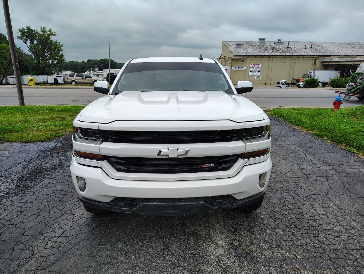 Chevrolet Silverado 1500 LT Crew Cab 4WD 2018