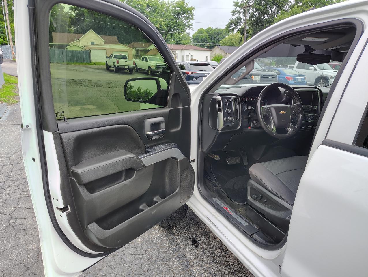 Chevrolet Silverado 1500 LT Crew Cab 4WD 2018