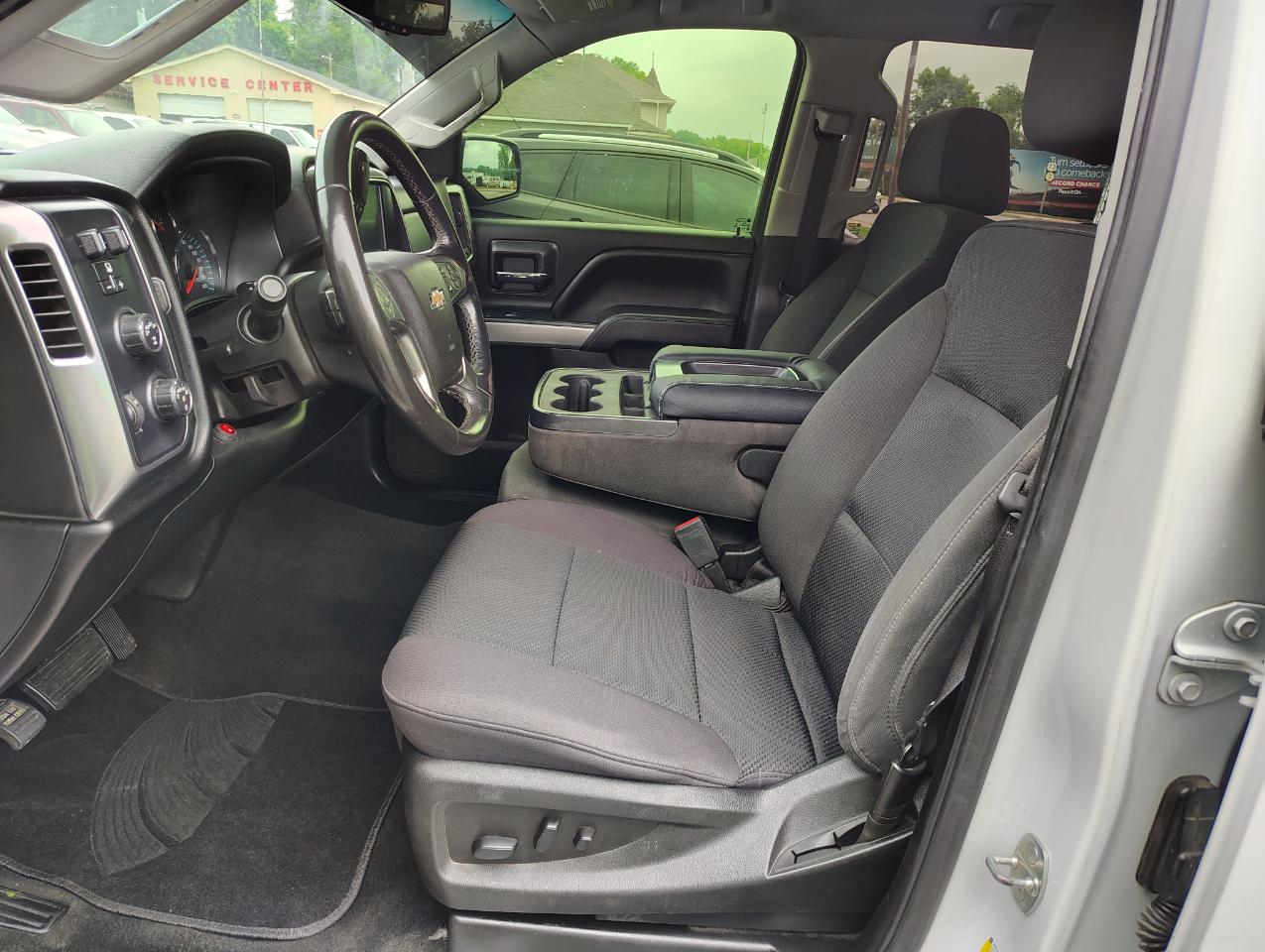 Chevrolet Silverado 1500 LT Crew Cab 4WD 2018