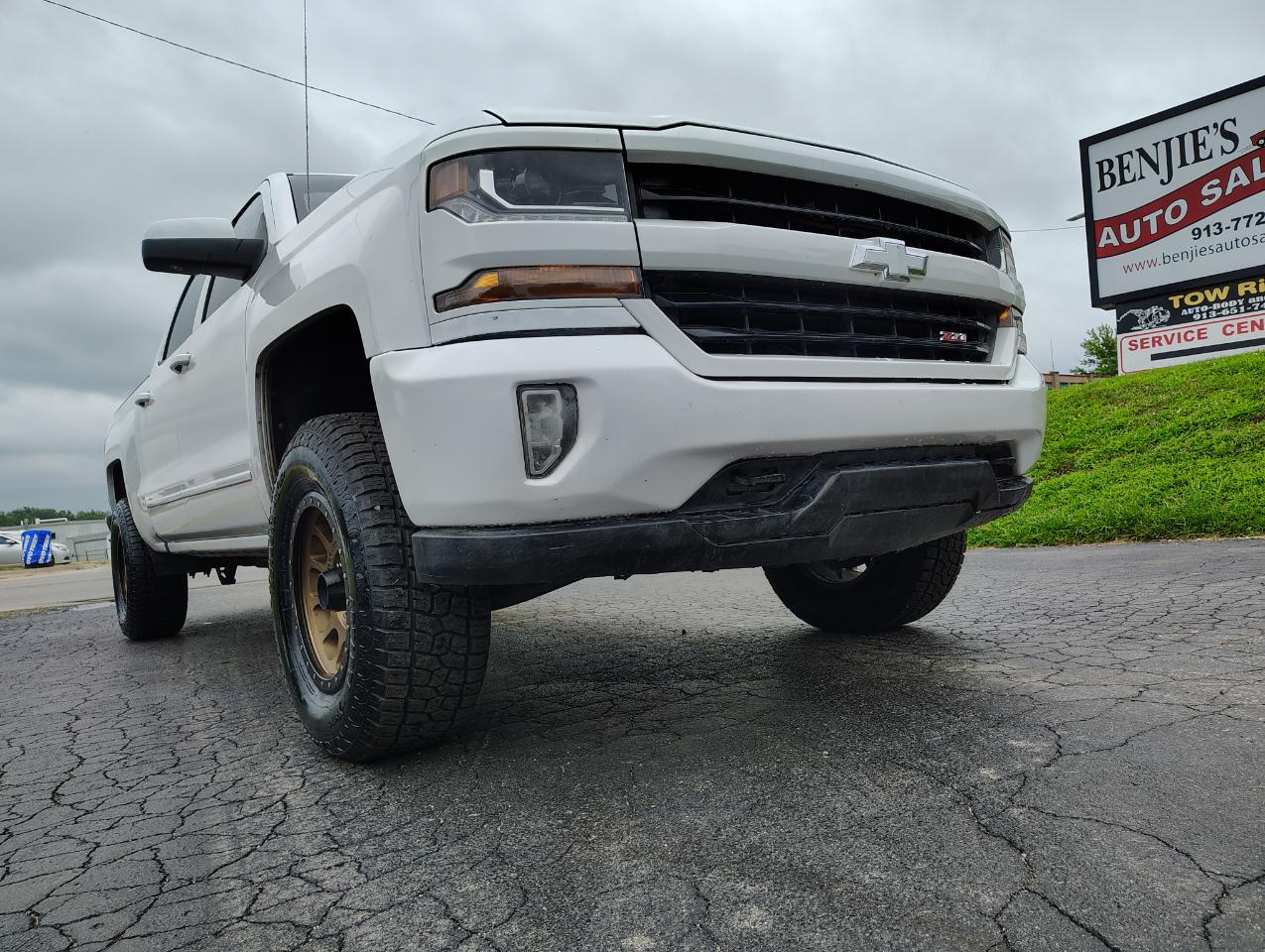 Chevrolet Silverado 1500 LT Crew Cab 4WD 2018