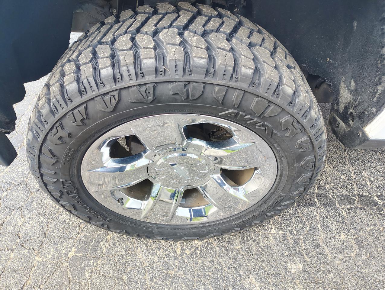 2018 Chevrolet Silverado 1500 LT Z71 - Photo 35