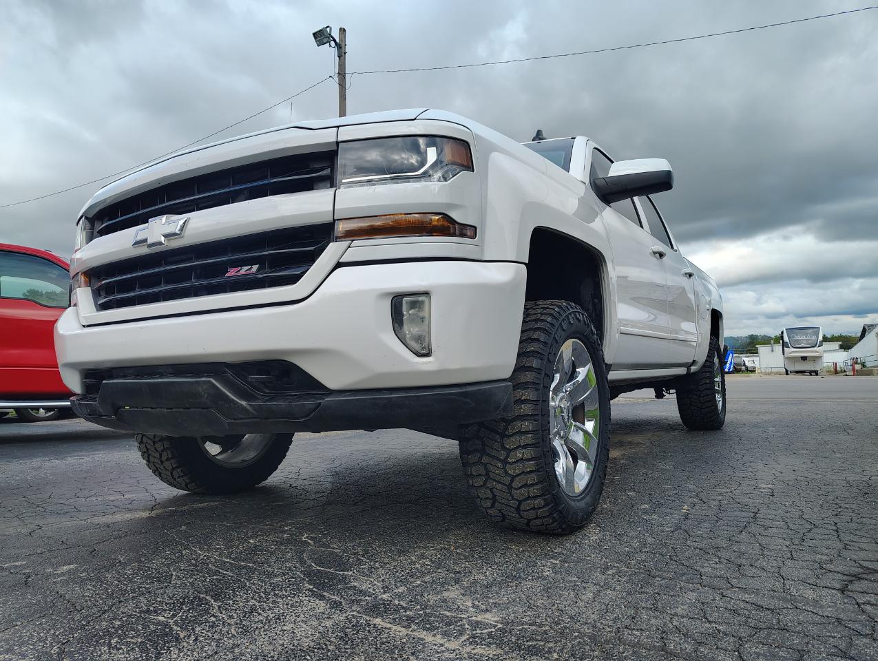 2018 Chevrolet Silverado 1500 LT Z71 - Photo 20