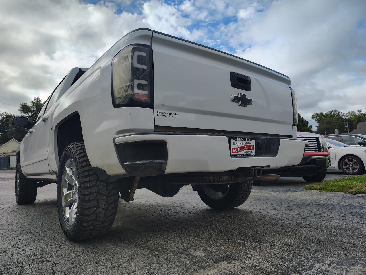 2018 Chevrolet Silverado 1500 LT Z71 - Photo 23