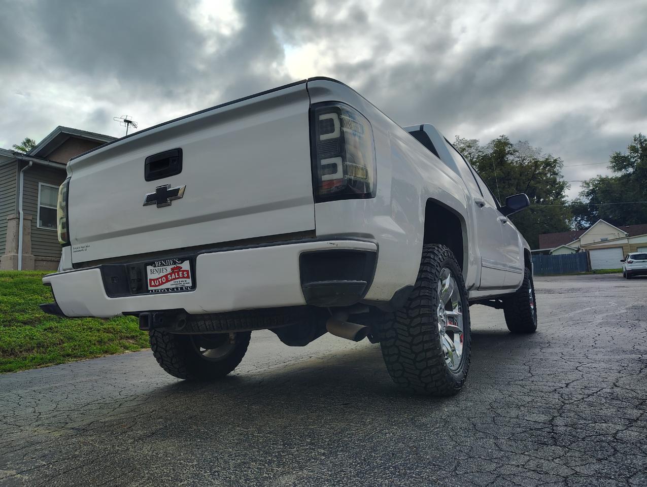 2018 Chevrolet Silverado 1500 LT Z71 - Photo 26