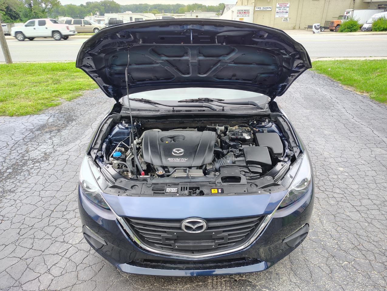 Mazda MAZDA3 i Touring AT 4-Door 2014