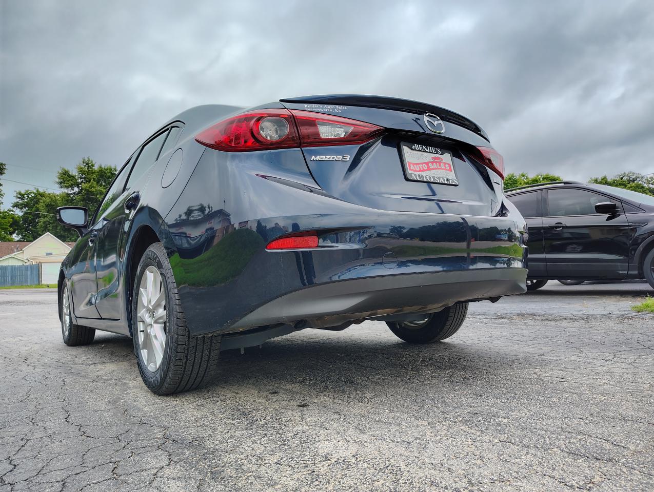 Mazda MAZDA3 i Touring AT 4-Door 2014